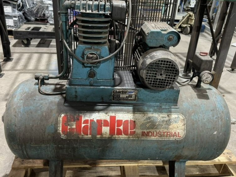 JPS Chartered Surveyors - Engineering Auction | Sliding Table Saw, Steelworker, Horizontal Band Saw, Welders, Pillar Drill, Angle Grinders & More - Auction Image 6